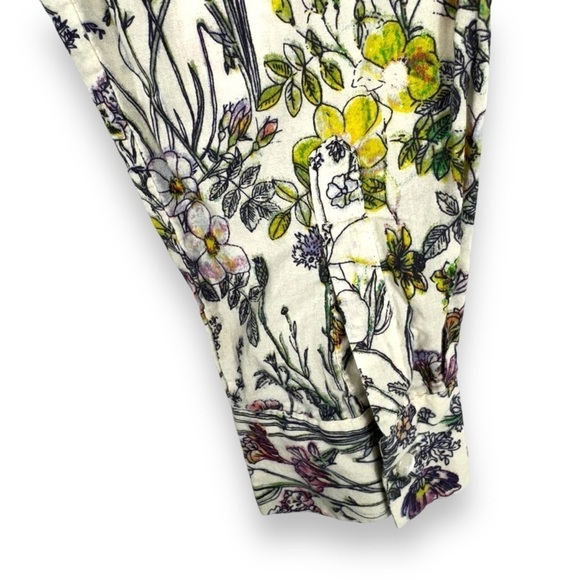 4 for $20 SALE! H&M Ruffle Shoulder Collarless Button Top, Wildflower Multi, 8 - Picture 6 of 9